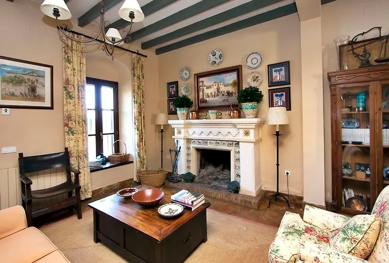 Maison d'hôtes Hacienda De Oran à Utrera 0*,